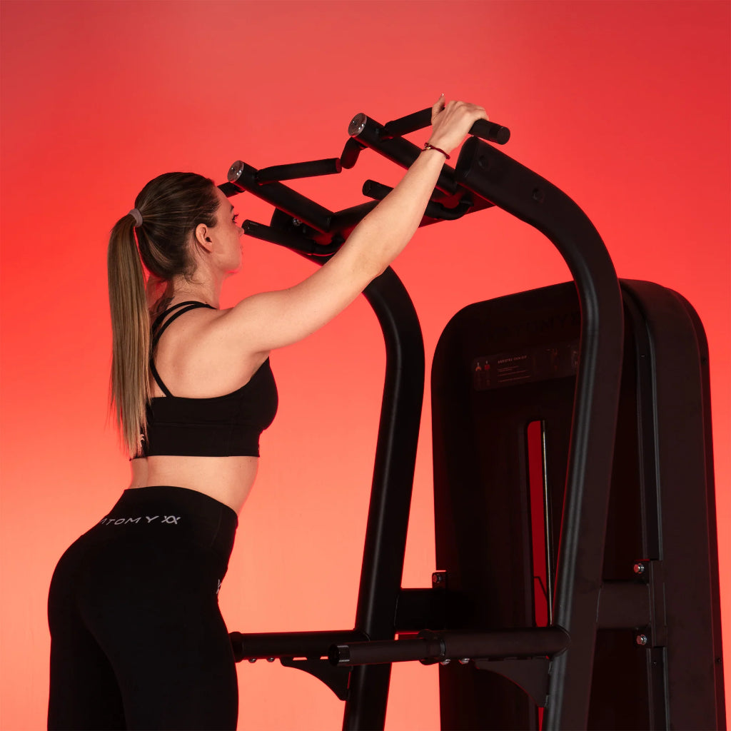 FLEXORA Assisted Chin Dip | Anatomy Fitness - Selectorized - Anatomy Fitness